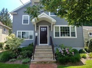 39 Gray St, Montclair, NJ 07042