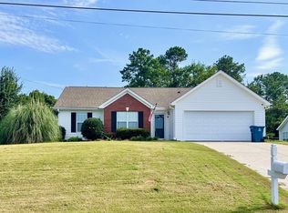 4734 Eagle Watch Dr, Flowery Branch, GA 30542