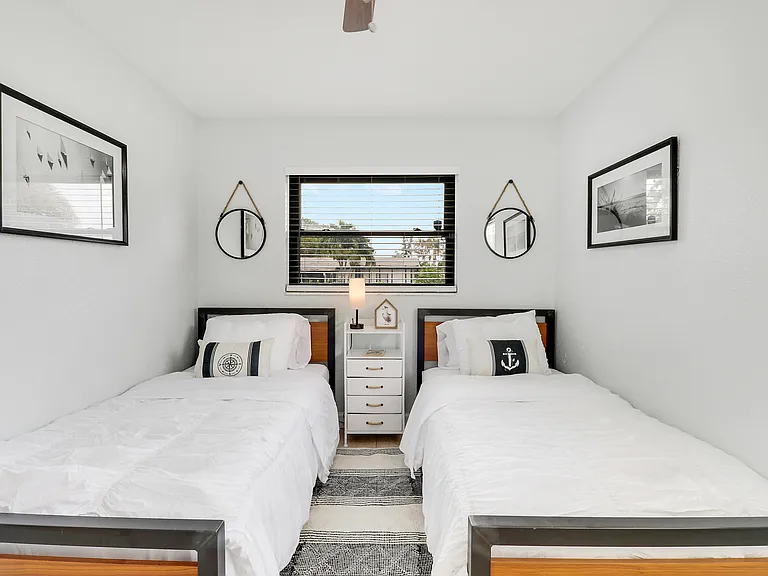 3539 Everglades Rd — Photo 10