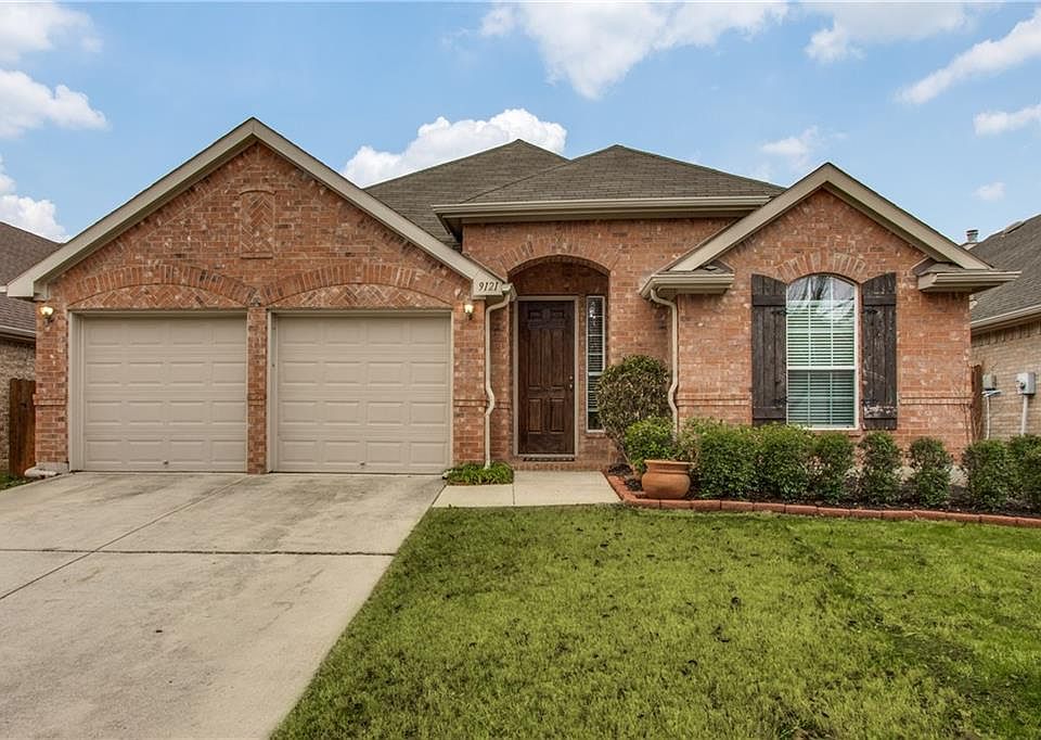 1st image of 9121 Chardin Park Dr