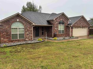 313 Grant Dr, Bryant, AR 72022