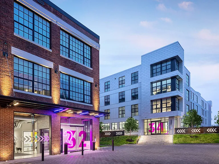 The Graphic Lofts — Photo 3
