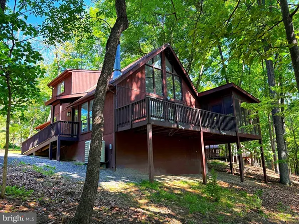 277 Endless Summer Rd, Hedgesville, WV 25427