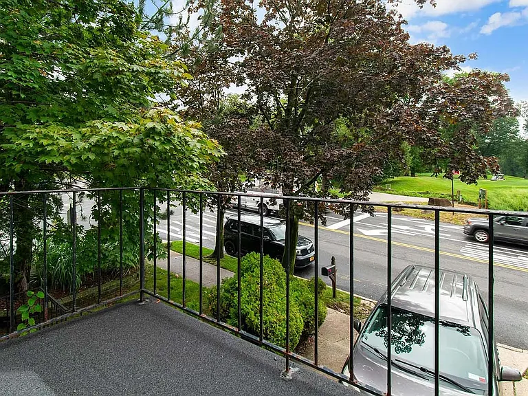1630 Forest Hill Rd — Photo 26