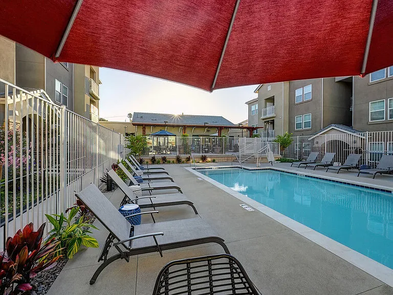 Vela Apartments — Photo 52