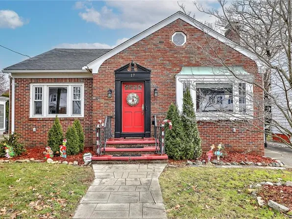 17 Jastram St, Providence, RI 02908
