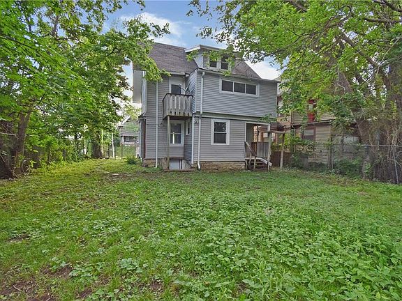 5th image of 3733 Prospect Ave