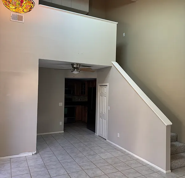 Entry/ Living