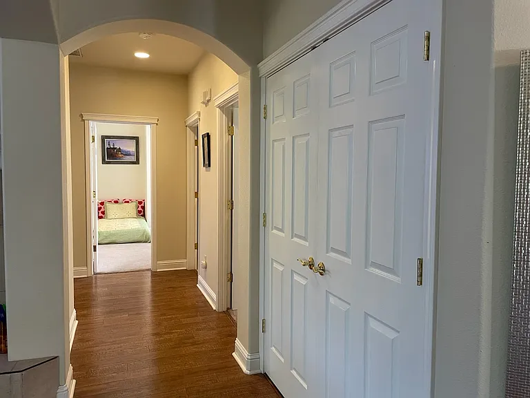 11592 Fox Estates Ct — Photo 15