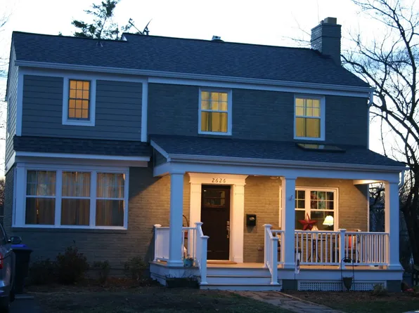 2626 N Quantico St, Arlington, VA 22207