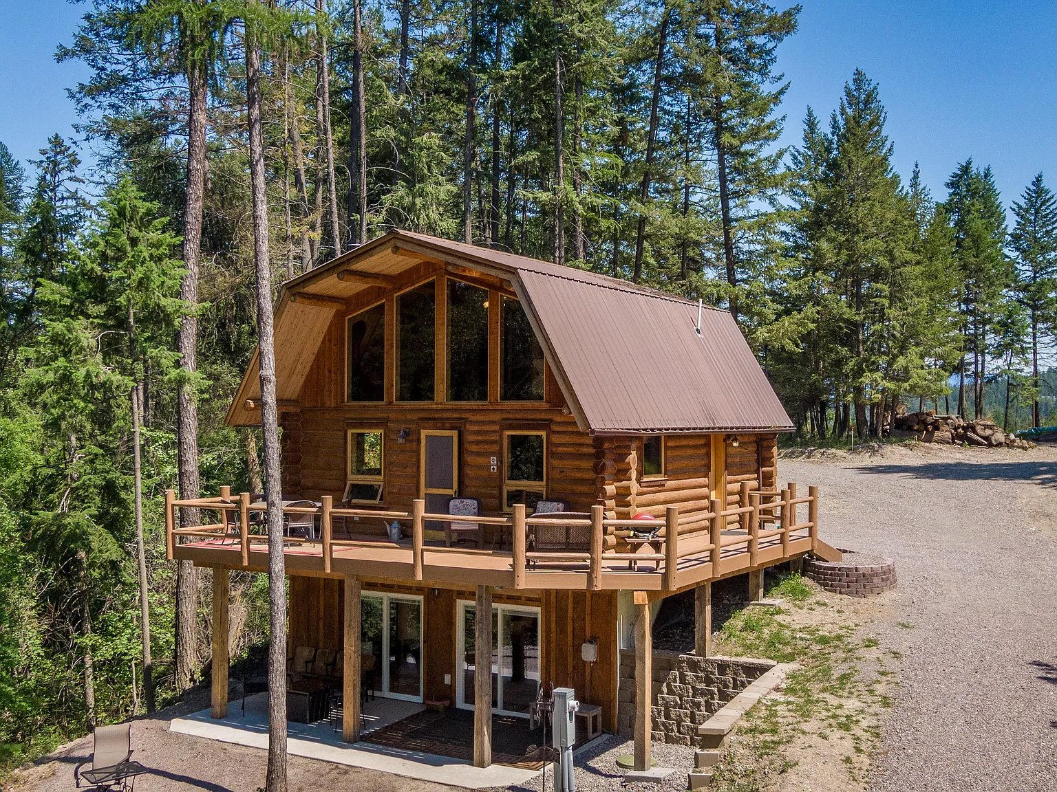 2 bed, $1,600 — Photo 1