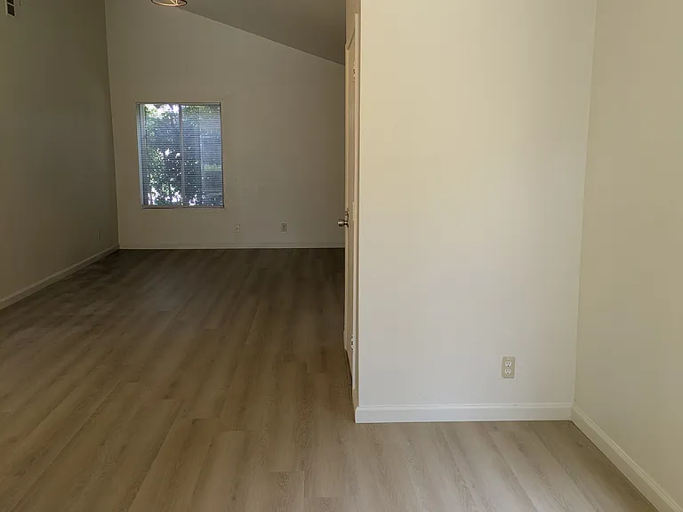 75 Calle Amigo Dr — Photo 3
