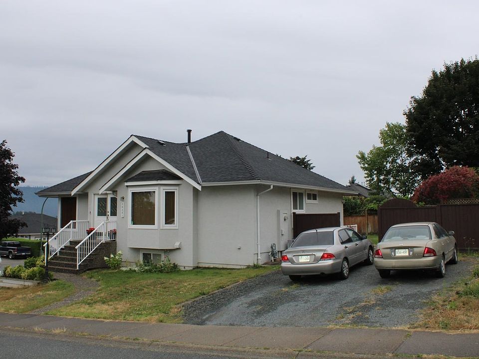 1st image of 36381 Country Pl