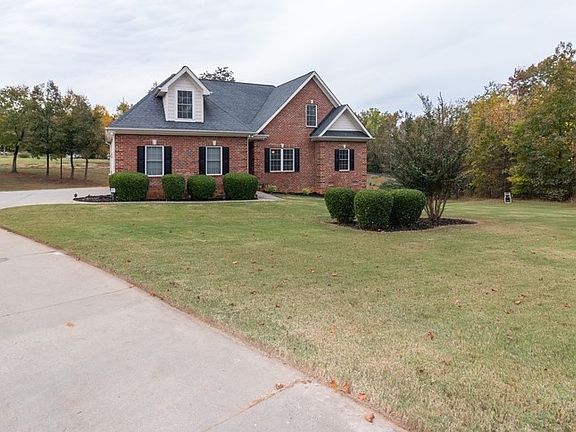 4th image of 5 Hannah Springs Ct
