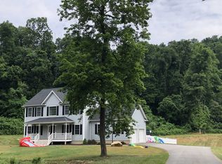 448 Cary Rd, Fishkill, NY 12524