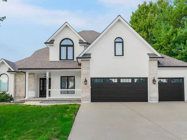 1104 White Birch St, Liberty, MO 64068