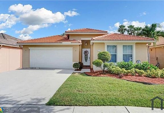 2nd image of 14361 N Royal Cove Cir