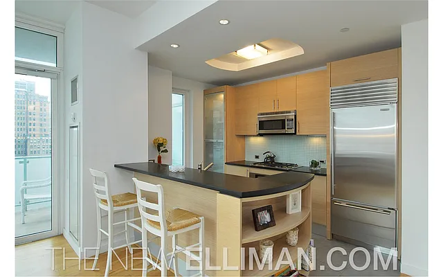 Rented by Douglas Elliman | media 31
