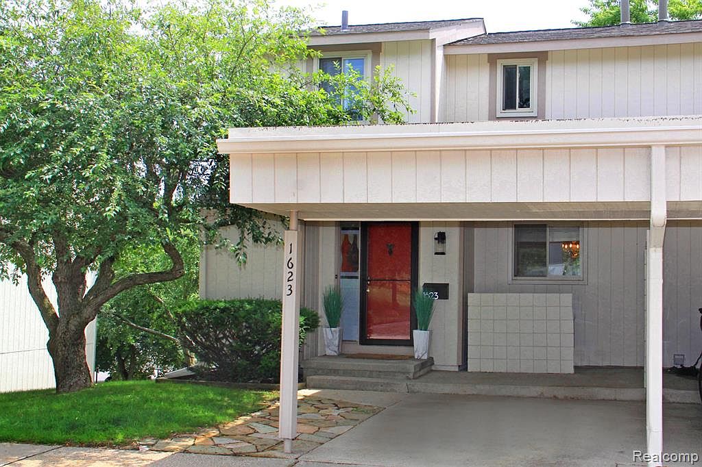 1623 Stoney Brook Dr, Rochester, MI 48309 MLS 20230057247 Zillow