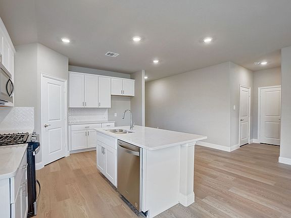 The Oleander floorplan with the Divine interior package.
