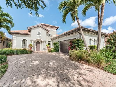 7699 Cottesmore DR, Naples, FL, 34113