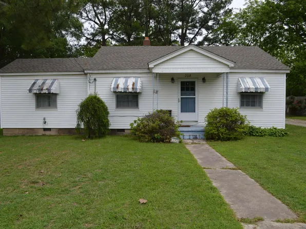 208 N Cole St, Harrisburg, AR 72432