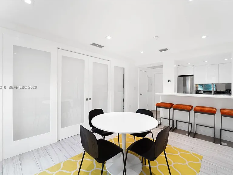 1460 Ocean Dr #307 — Photo 12