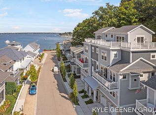 2378 Sunset Walk, Macatawa, MI 49434