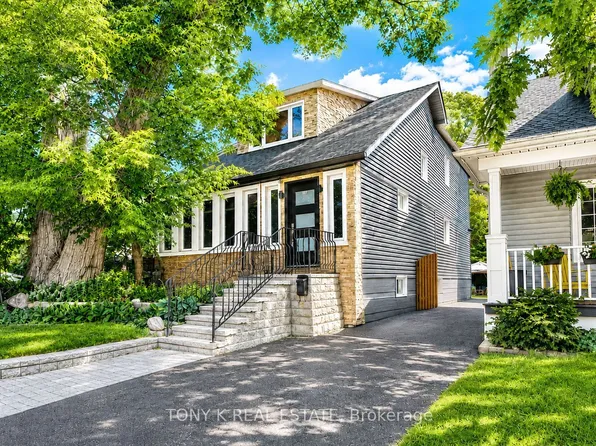 111 Eastwood Ave, Toronto, ON M1N 3H4