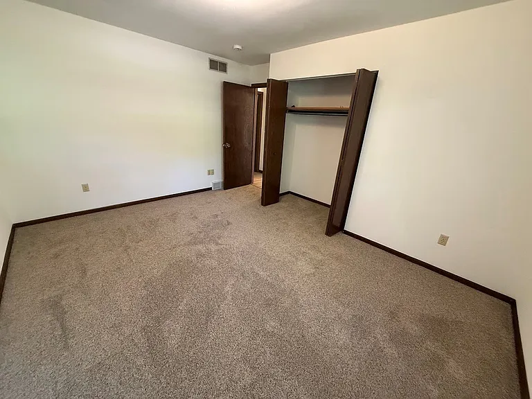 5106 Raymond Rd — Photo 15