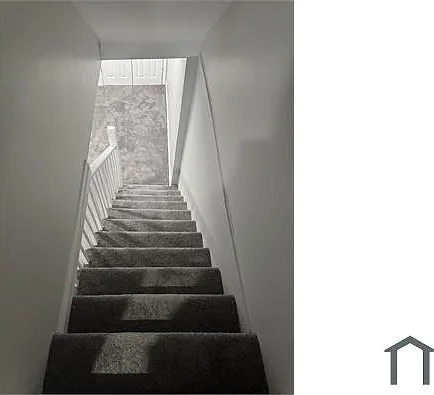 15 S Hawthorne Rd — Photo 16