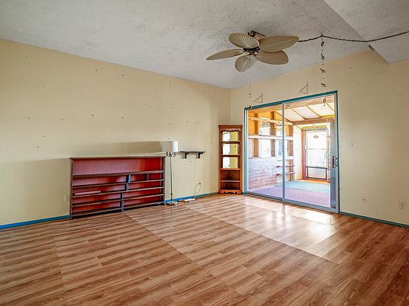 3rd image of 6526 Tahawash St