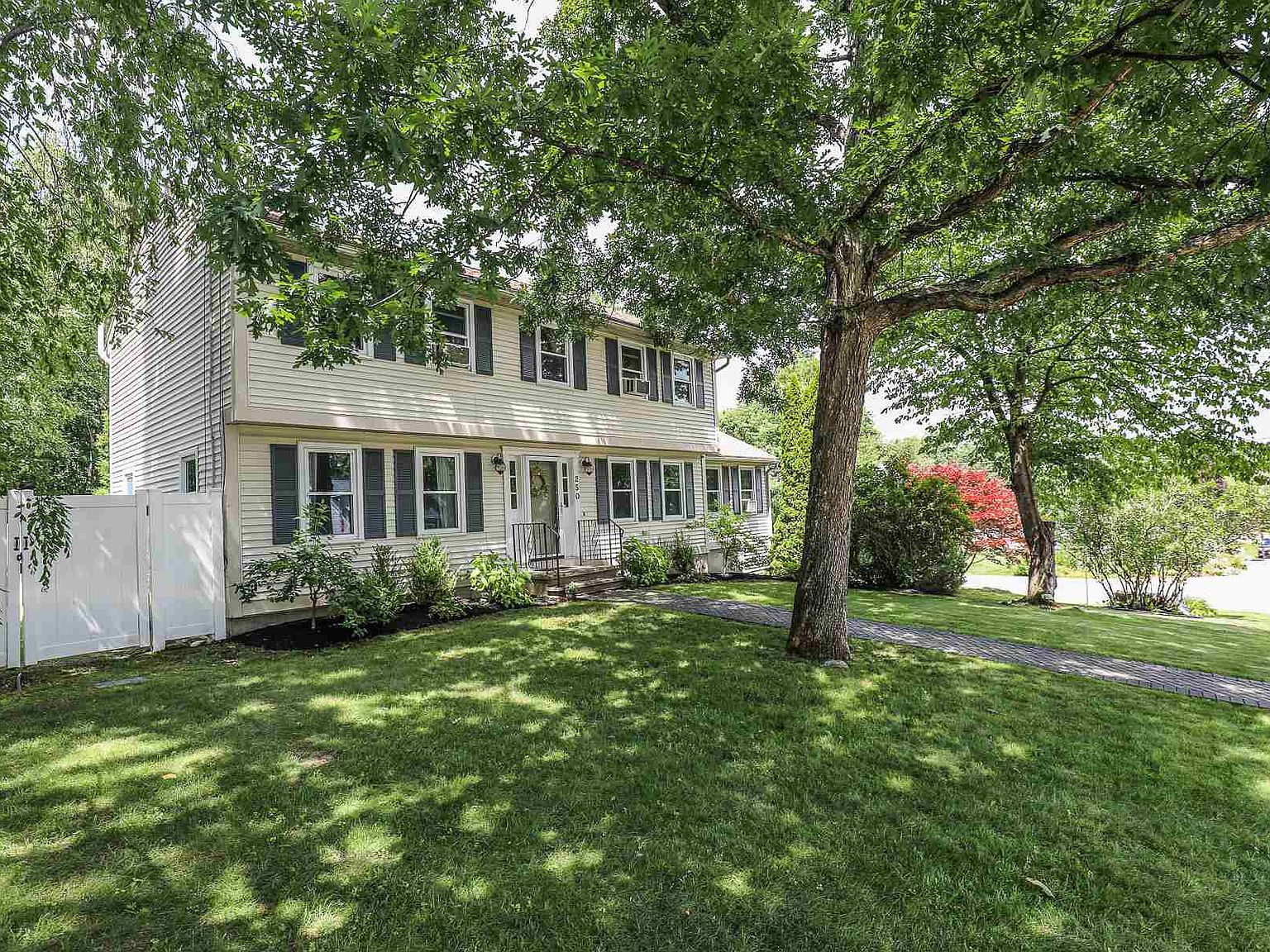 250 Aladdin Street, Manchester, NH 03104 Zillow