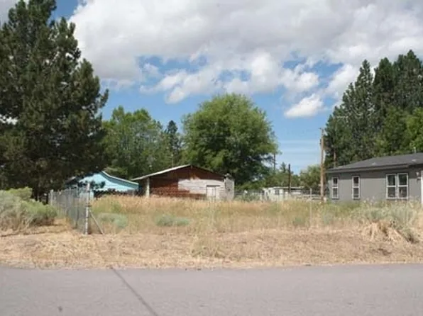 201 Sage St, Dorris, CA 96023