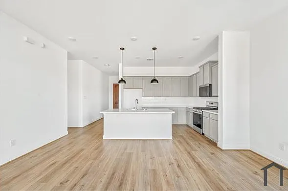 1938 Terra Rose Dr — Photo 13