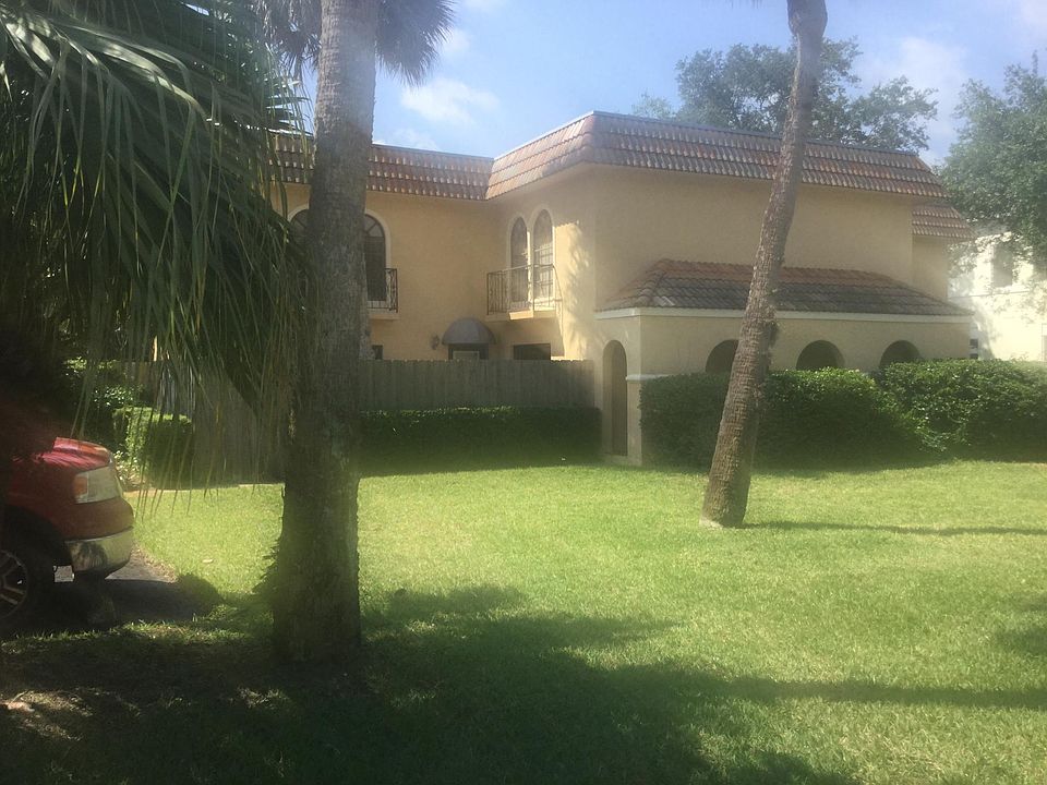 1st image of 1001 Royal Palm Blvd
