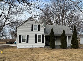 150 2nd St, Kingston, IL 60145