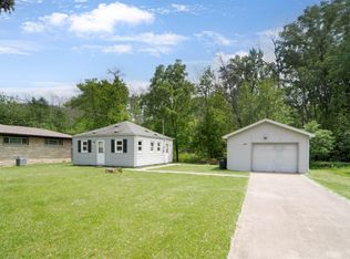 1209 Manitowoc Rd, Menasha, WI 54952