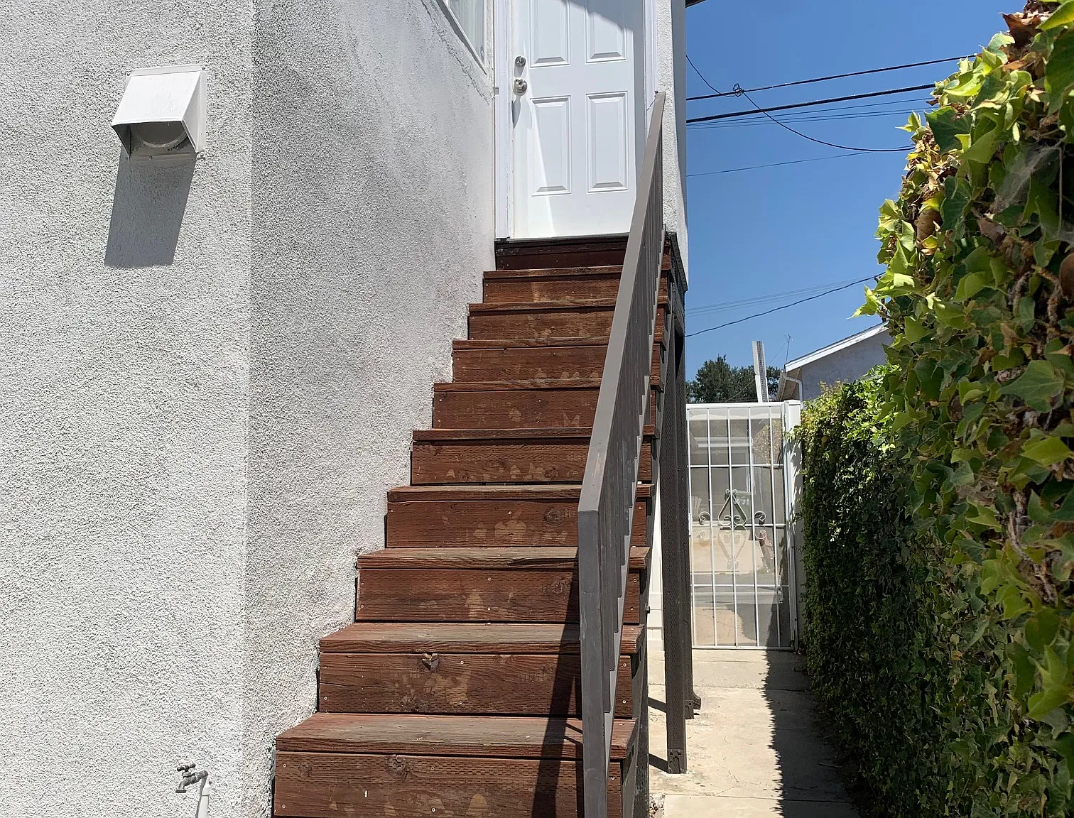1 bed, 440 sqft, $2,150 — Photo 2