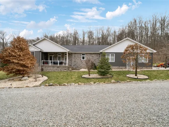 5183 Ashbaugh Rd, Murrysville, PA 15668