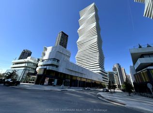 3900 Confederation Pkwy #5002, Mississauga, ON L5B 0K7