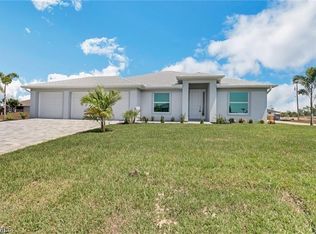 4211 NE 19th Ave, Cape Coral, FL 33909