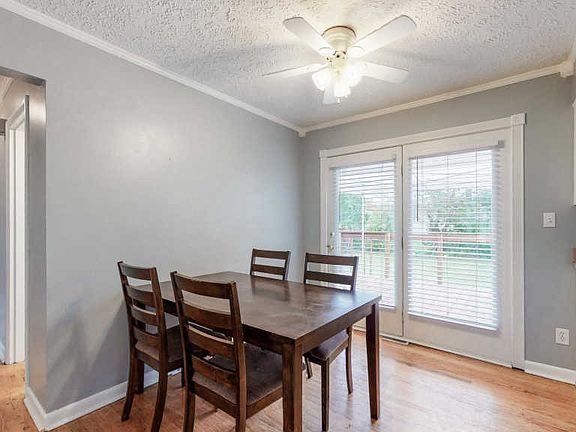 5th image of 7801 Greta Ave