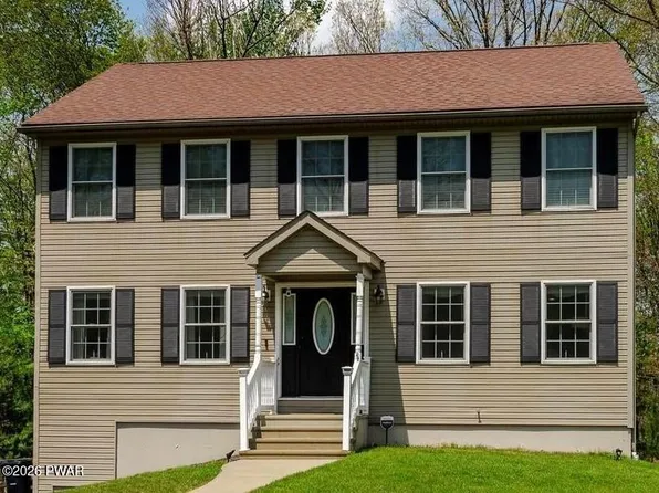 125 Debbie Dr, Drums, PA 18222