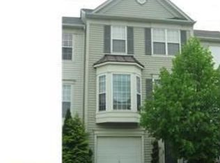 16 Sun Haven Pl, Delran, NJ 08075