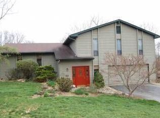 9696 Humphrey Rd, Cincinnati, OH 45242