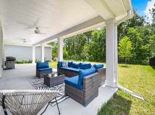 75556 CANTERWOOD Drive, Yulee, FL 32097