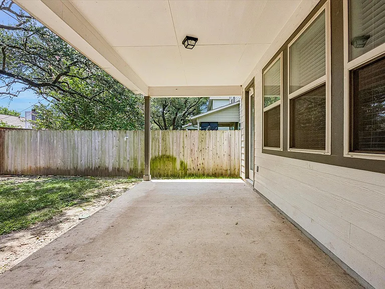 10303 Buster Dr — Photo 28