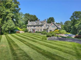 17 Cottontail Rd, Cos Cob, CT 06807