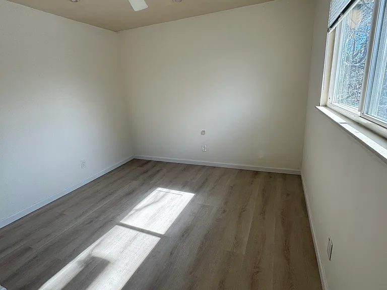 1776 California St — Photo 9